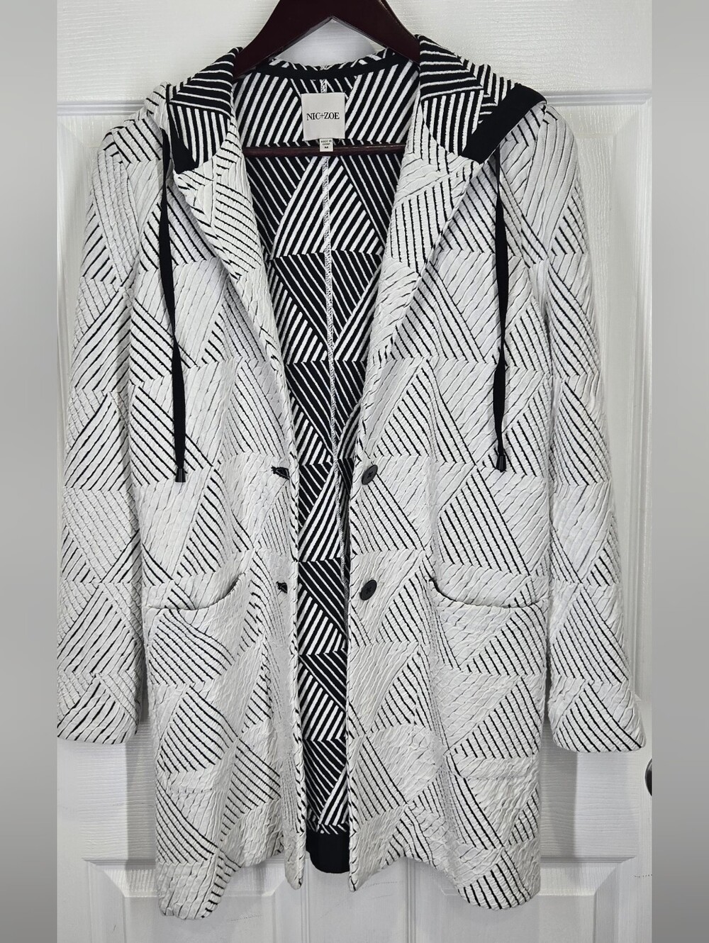NIC+ZOE Here Or There Pucker Jacket M White Black Geometric Textured